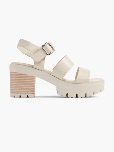 Sandale s petom