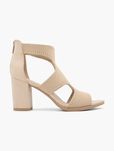 Sandale s petom