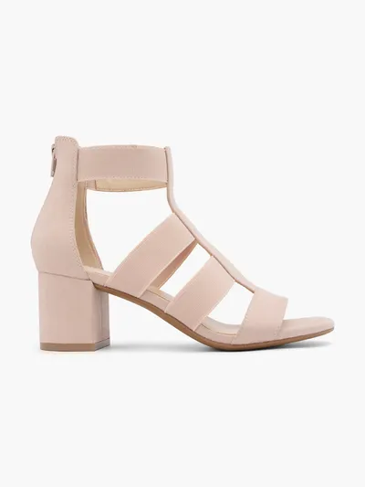 Sandale s petom