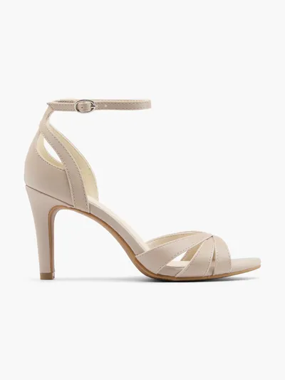 Sandale s petom