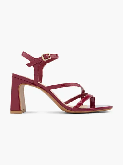 Sandale s petom