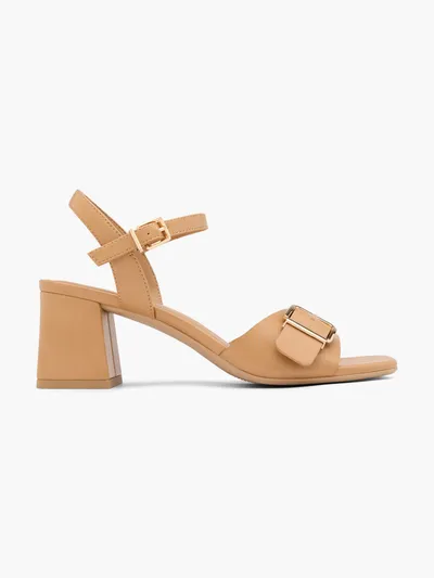 Sandale s petom