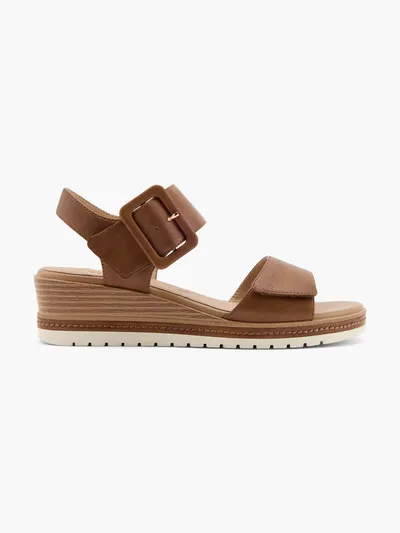 Sandale s petom