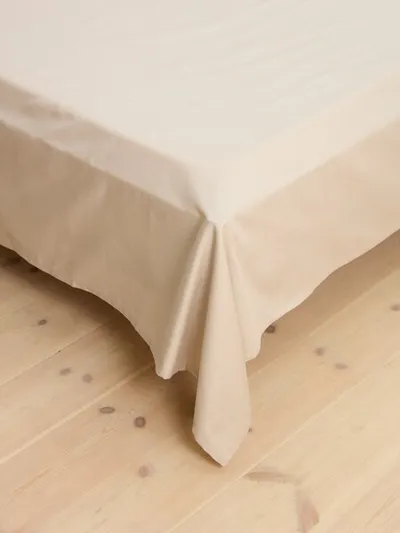 Plahta saten SANDRA 240x260 bež