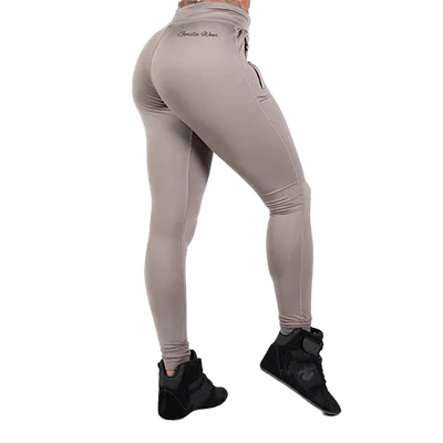 TRENERKA CLEVELAND