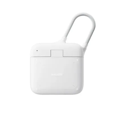 Insta360 2-in-1 Card Reader + Case