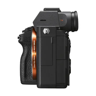 Sony Alpha a7 Mark III Body (ILCE7M3B.CEC)