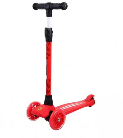 FERRARI Romobil twist crveni 3 točka FXK5