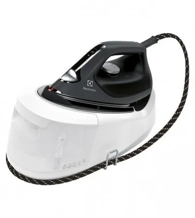ELECTROLUX Pegla sa parnim generatorom E6ST18G