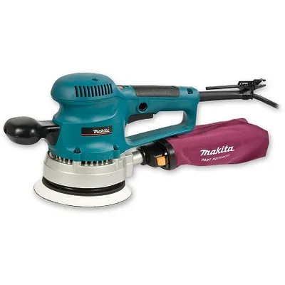 Makita ekscentrična brusilica BO6030