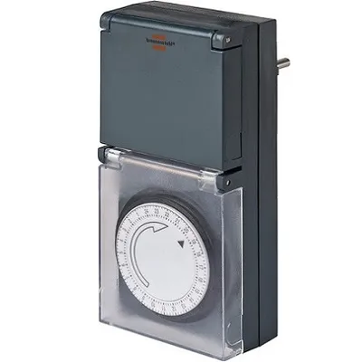 Brennenstuhl mehanička vremenska utičnica / timer IP44