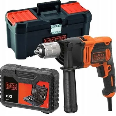 Black &amp;amp; Decker udarna bušilica 850W/32 djset / Kofer