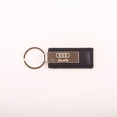Privjesak Za Ključ Koža Metal Audi