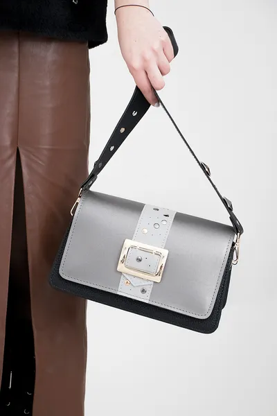 Lovely Bag Janis - Crno/Srebrna Torba, Zlatni Metal