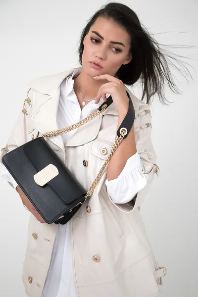 Lovely Bag Evelyn - Crna Torba, Zlatni Metal