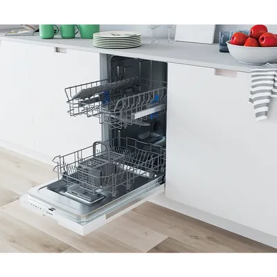 Indesit Ugradna mašina za pranje posuđa DI9E 2B10, Bijela