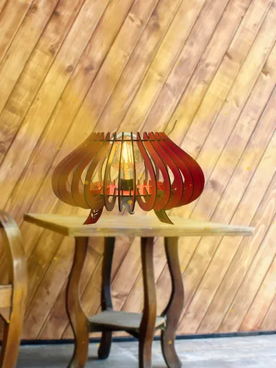 GravArt Drvena stolna lampa 000307