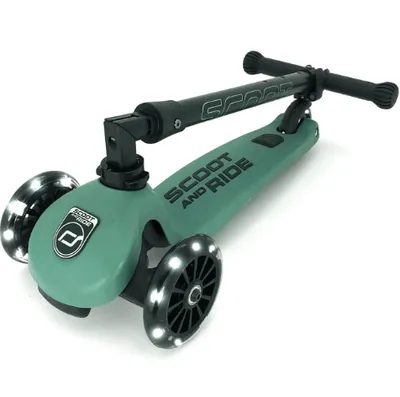 Scoot And Ride Highwaykick 3 LED Forest