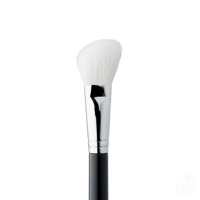 Blush Četkica za rumenilo i konturisanje Master Line BLSH05M