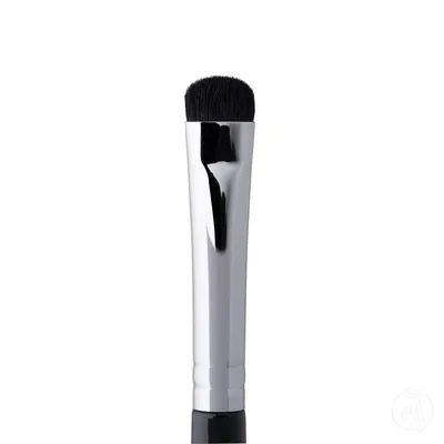 Blush Četkica za nanošenje sjenka Master Line BLSH17M