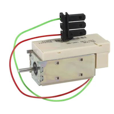 Schneider Electric Naponski Okidač 33662, MX Ili XF 200-250V DC/AC 50/60 Hz