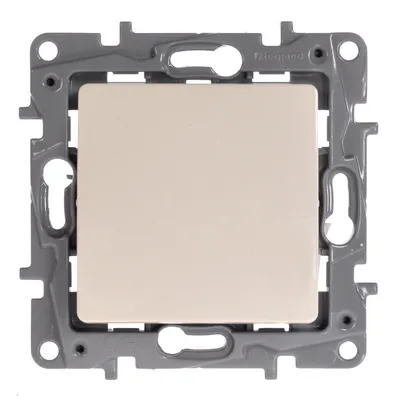 Legrand Sklopka Obična 764600, Siva
