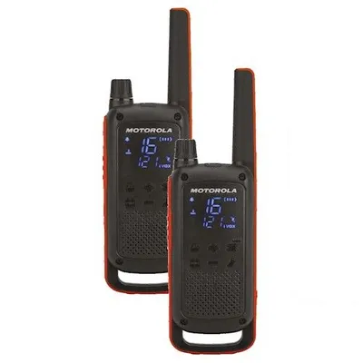 Motorola Walkie Talkie T82 + punjač, 2 kom