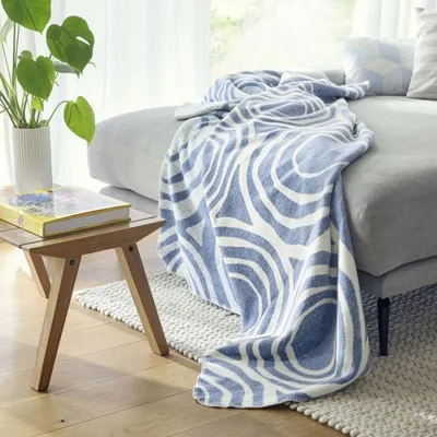 Ibena Deka Jacquard Asmara, Plava
