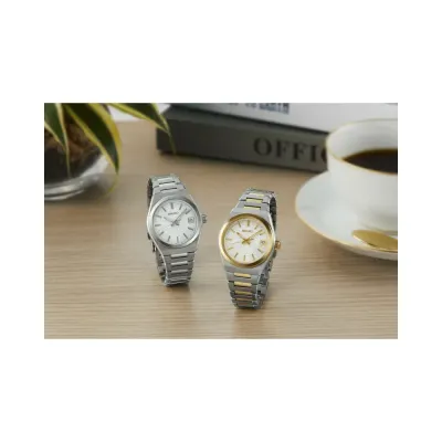 Seiko Ženski sat SUR573P1, Kvarcni mehanizam, Srebrna boja