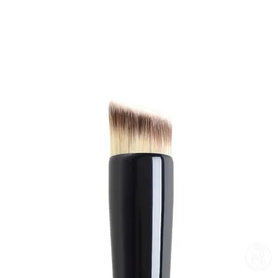 Blush Kosa četkica za puder 33