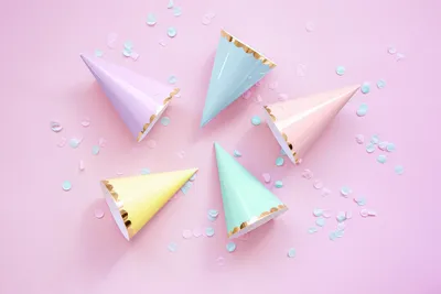 Party Deco Papirna Kapa Mix Boje sa Metalik Zlatnim Printom 1/6, 16cm, Šarena