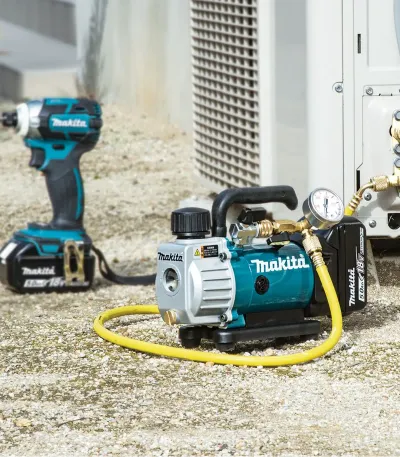 Makita Akumulatorska vakuum pumpa za freon DVP180Z bez baterije i punjača
