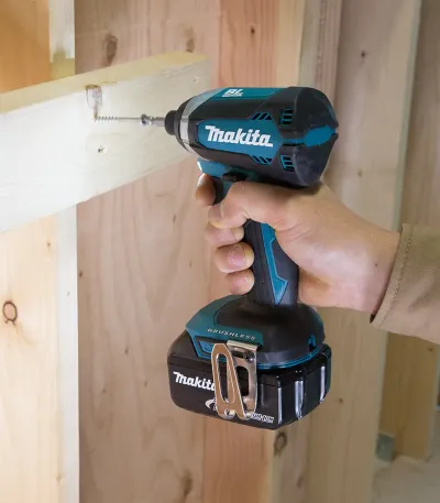 Makita Akumulatorski Udarni Odvijač Dtd153Z
