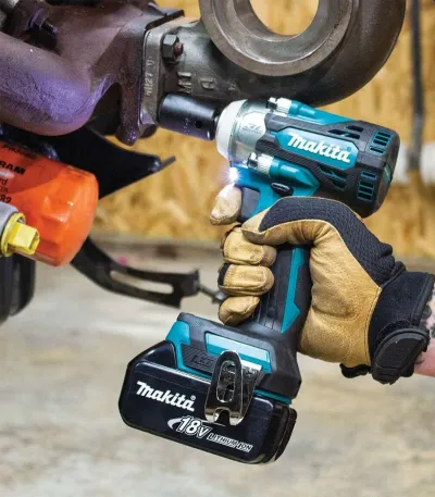 Makita Akumulatorski Udarni Odvijač Dtw301Z