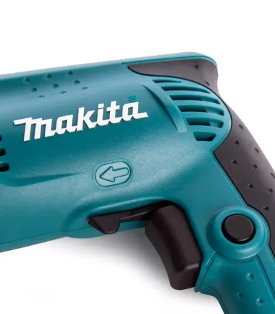 Makita Bušilica odvijač 6413