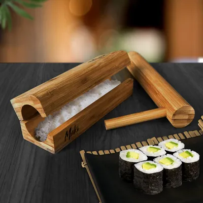 Drveni aparat za sushi braon