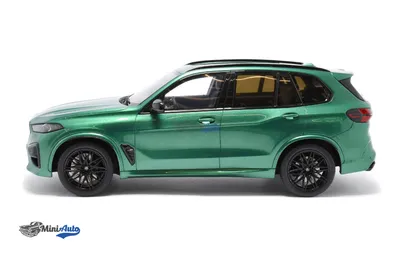 Kolekcionarski autić BMW X5 M60i Competition 1/18