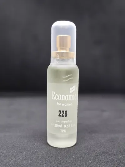 Economic Ženski Parfem 228 Green Tea/ Elizabeth Arden