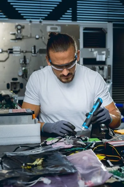 HT2C315 Bežična lemilica 450°C 4V 1500mAh