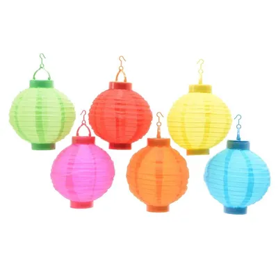 Ukrasni solarni lampion za vrt