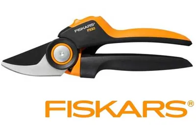 FISKARS Makaze za orezivanje voćarske 1023630