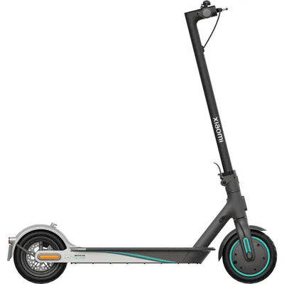 XIAOMI MI Electric Scooter Pro 2: Mercedes AMG Petronas F1 Edition, Crna