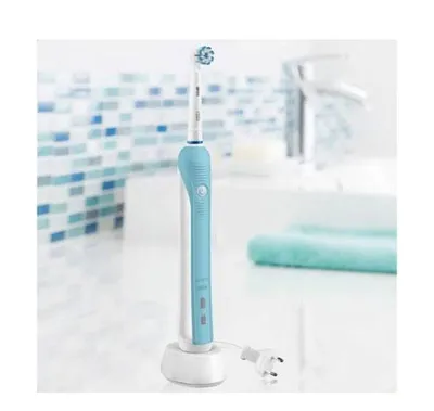 ORAL B električna četkica za zube PRO 700 SENSI ULTRATHIN