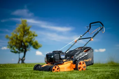 VILLAGER Motorna kosilica Prime 4011 Briggs&Stratton motor