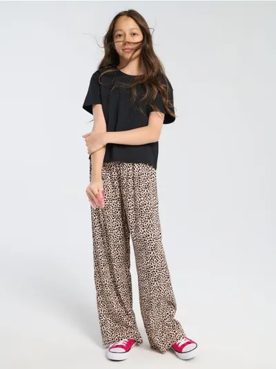 Pantalone od viskoze