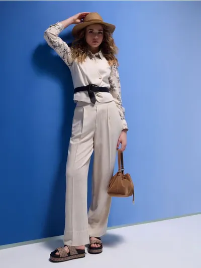 Široke pantalone s mješavinom lana