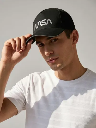 Kačket NASA