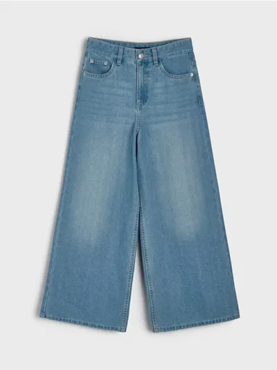 Wide leg farmerke sa ispranim efektom
