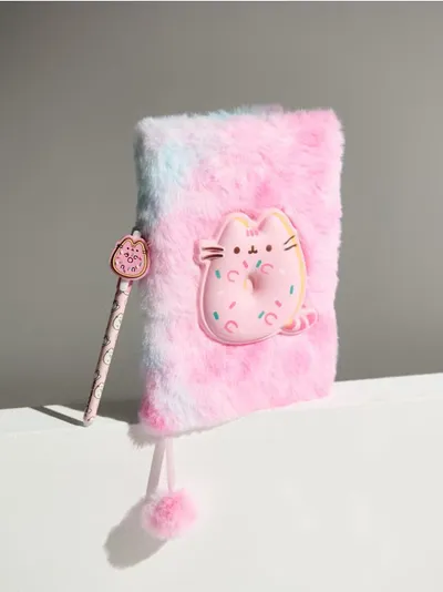 Sveska sa krznom Pusheen the Cat