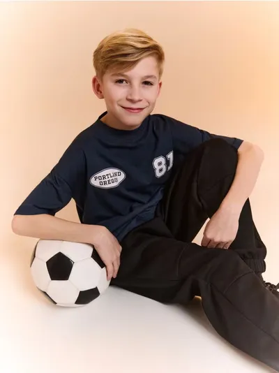 Sportske pantalone loose fit sa viskoznim mešavinama Active